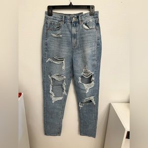 Brand New American Eagle Mom Jeans